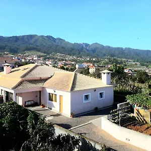 https://discovery-apartment.madeira-islandshotels.com